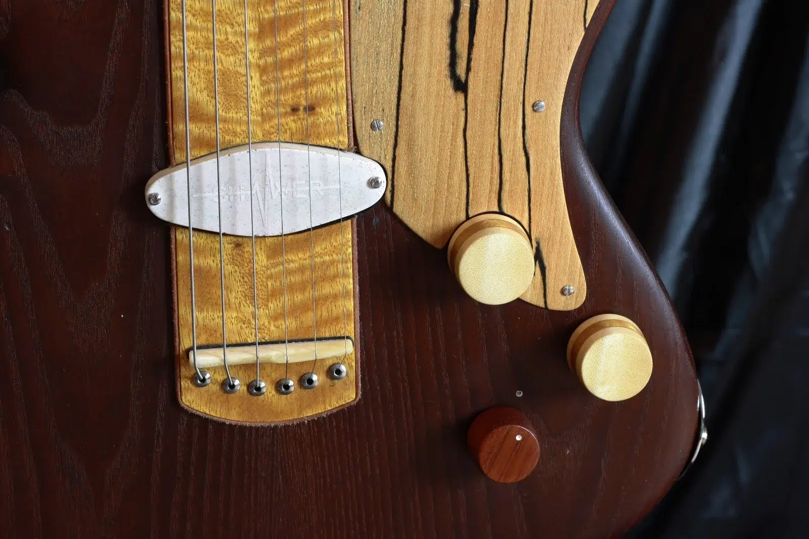F Guitar Model ShiverGuitar Chitarra elettrica 7