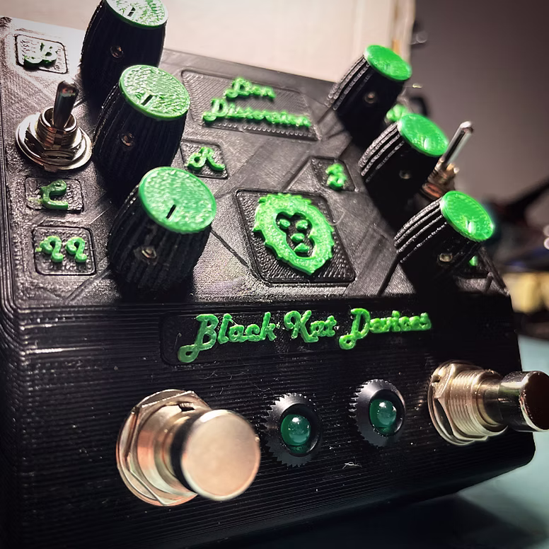 Lion Distortion Black Cat Devices 2