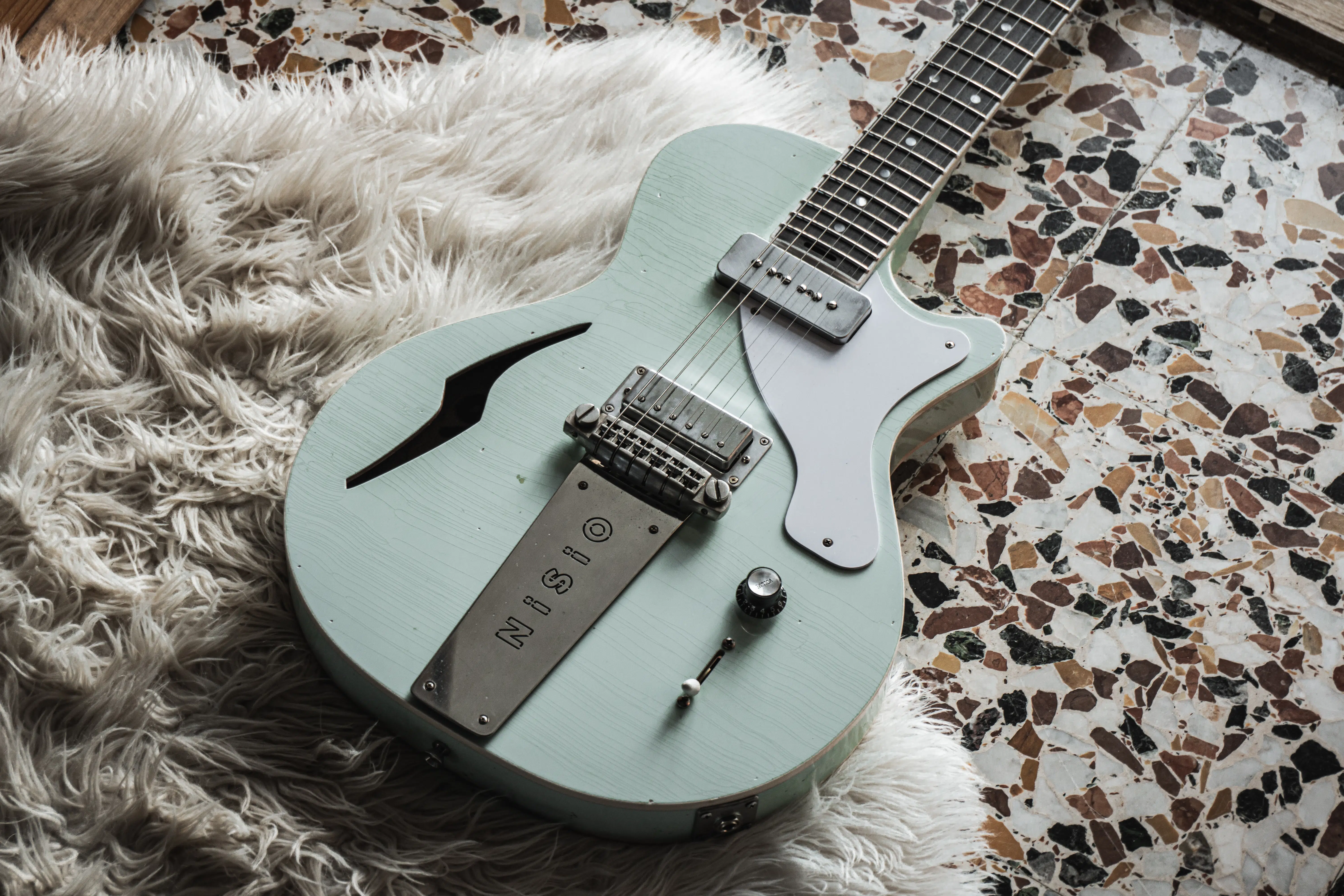 Chitarra Primo Hollow Body Nisio Sonic Blue 1